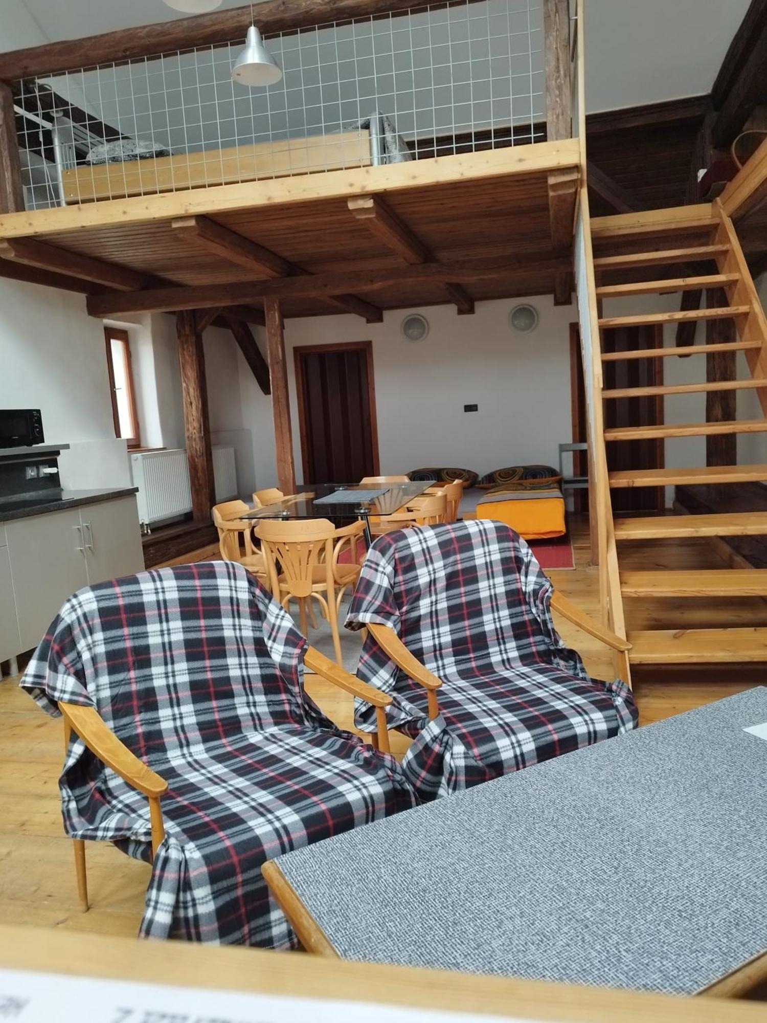 Apartman Horni Hermanuv Mestec U Chrudimi Экстерьер фото
